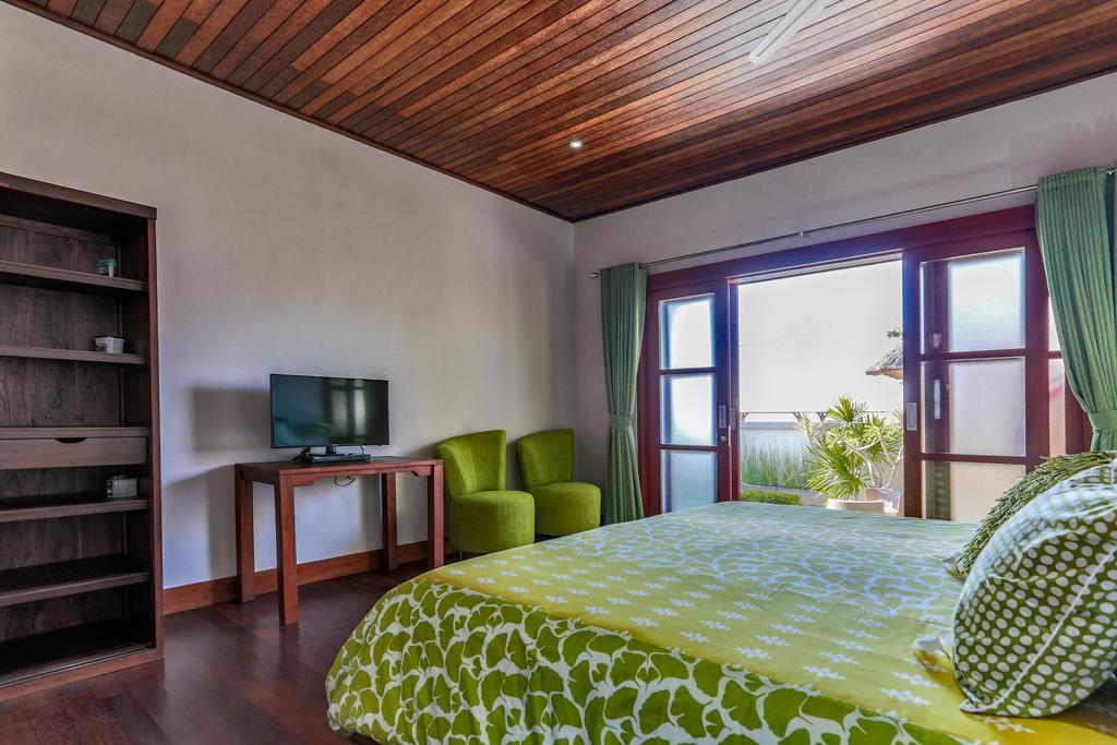 Villa Agung レンボンガン島 エクステリア 写真