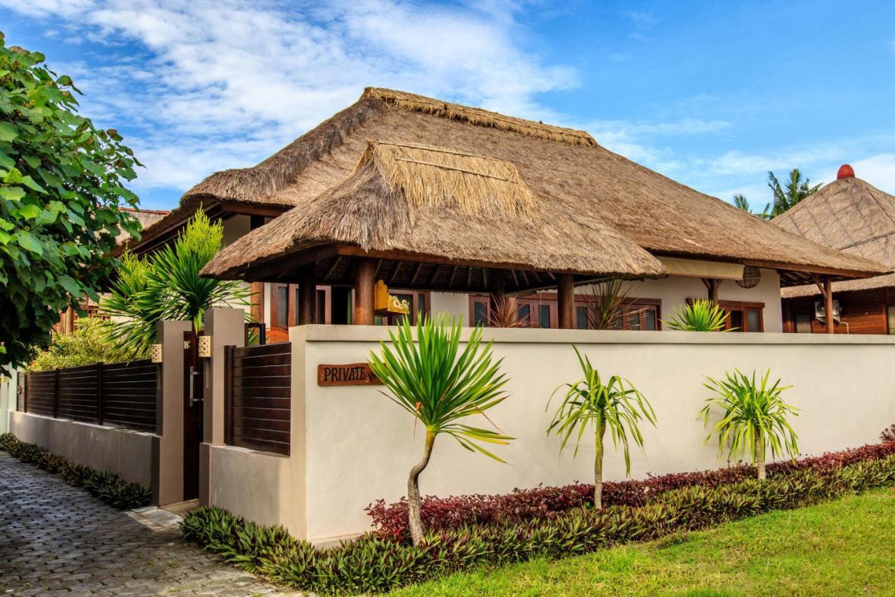 Villa Agung レンボンガン島 エクステリア 写真